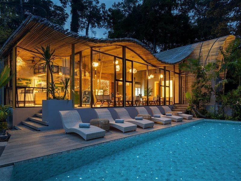 Sinae Phuket Hotel Buitenkant foto
