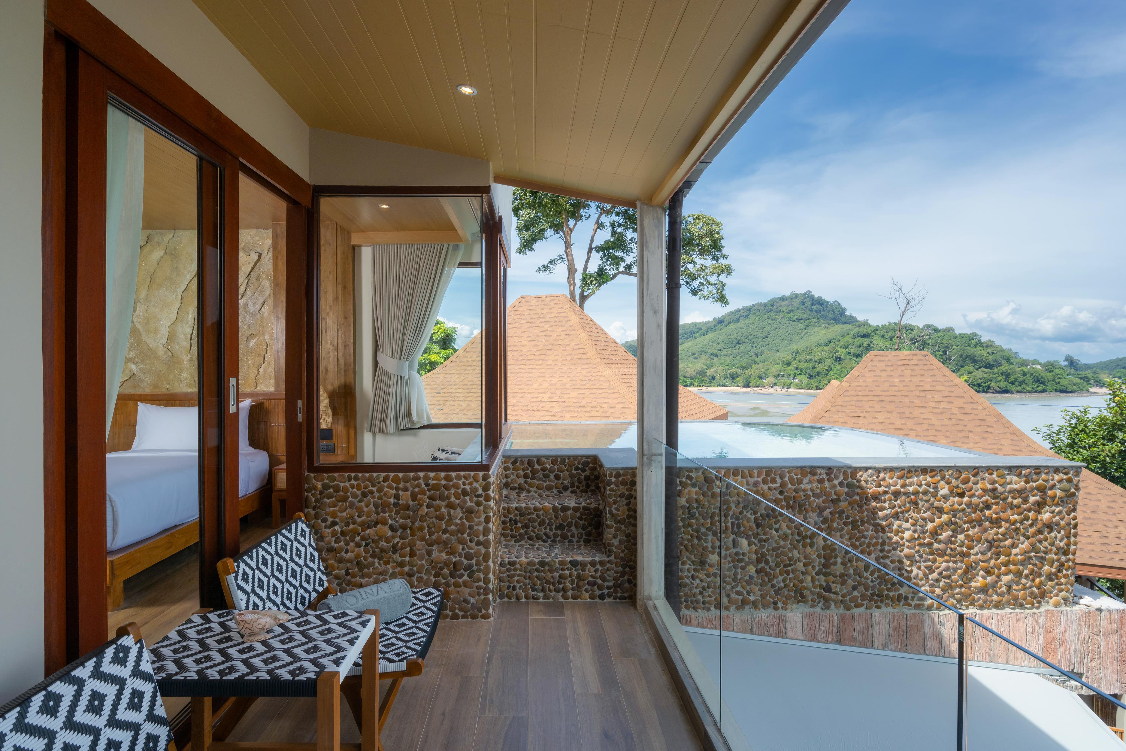 Sinae Phuket Hotel Buitenkant foto