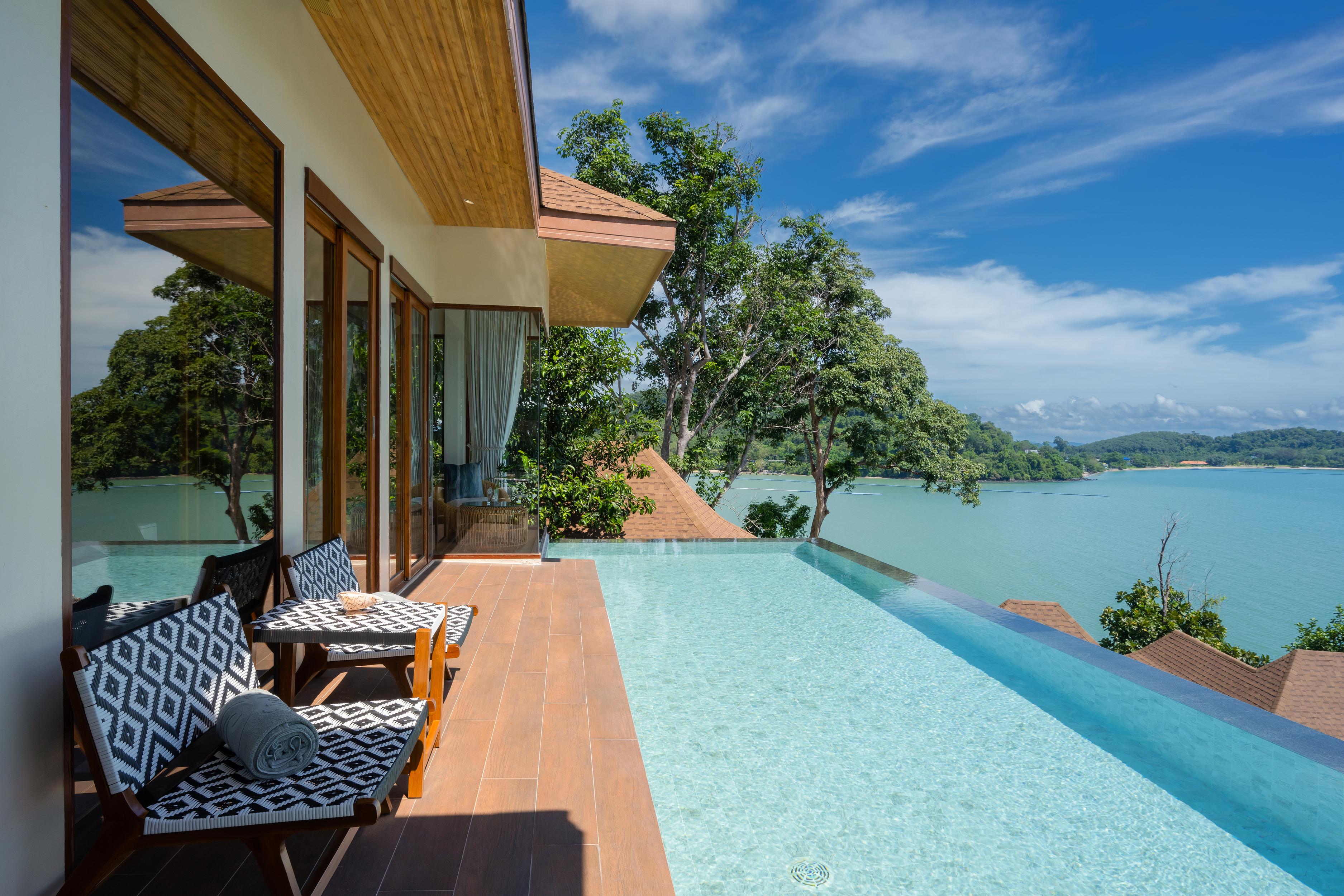 Sinae Phuket Hotel Buitenkant foto